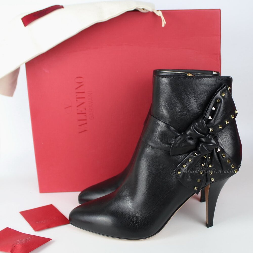 NEW Valentino Garavani Rockstud Leather Bow Ankle Boots Black EU 38.5